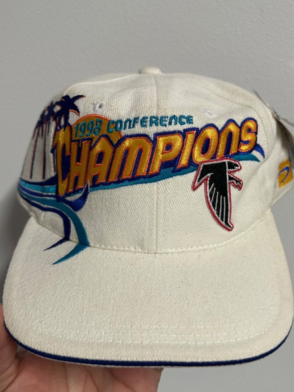 Vintage Sport Specialties 1998 Atlanta Falcons Conference Champions Hat White NW